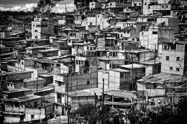 Pandillas. Guatemala. Sur. Traición. Hermanas. Mara Salvatrucha. Barrio 18.