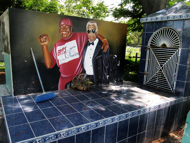 Tumba de Begué, rey del narcomenudeo en la Ceiba, según las autoridades. Begué fue asesinado el 28 de diciembre de 2009.
